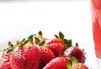 Bebida de fresas y limón