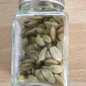 Semillas de Cardamomo, Elettaria cardamomum, especia digestiva de la India