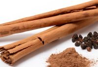 Ramas de Canela de Ceylan usadas para preparar infusion antidiabetica
